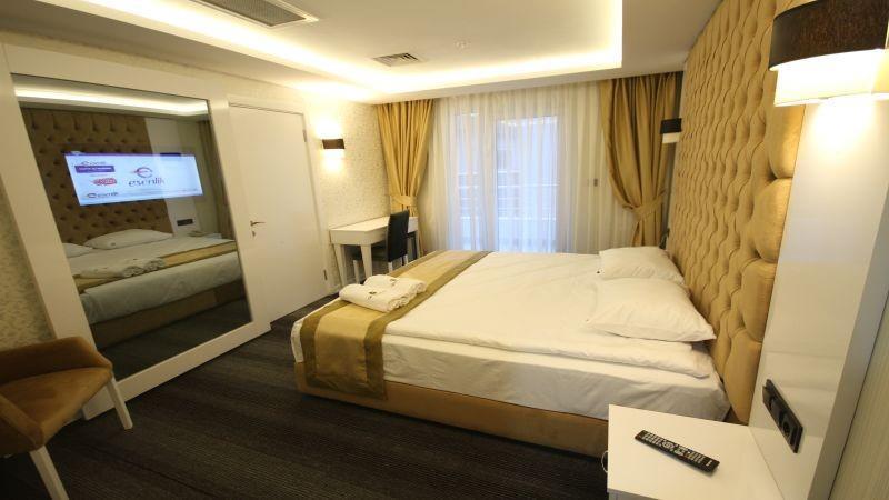 Grand Silay Hotel — 5