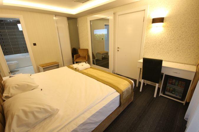 Grand Silay Hotel — 9