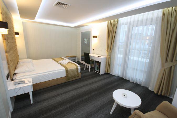 Grand Silay Hotel — 10