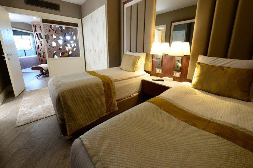 Wome Deluxe Hotel — 2