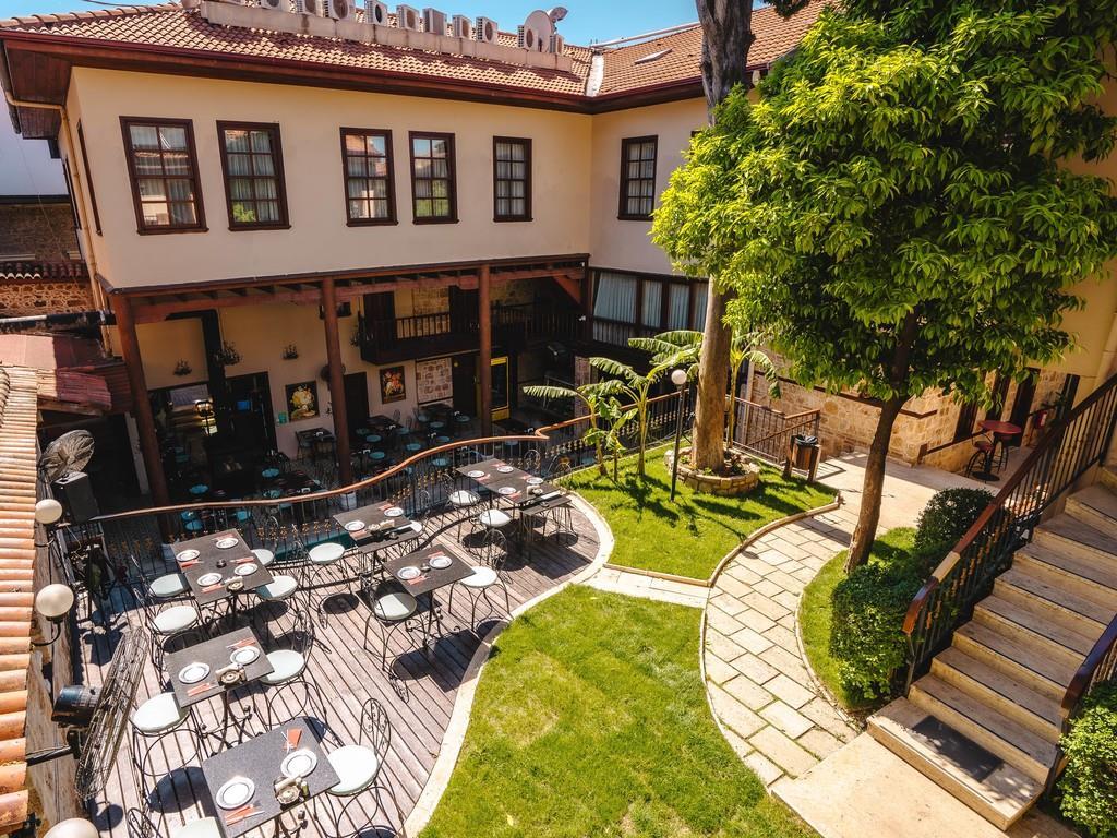 Mediterra Art Hotel — 3