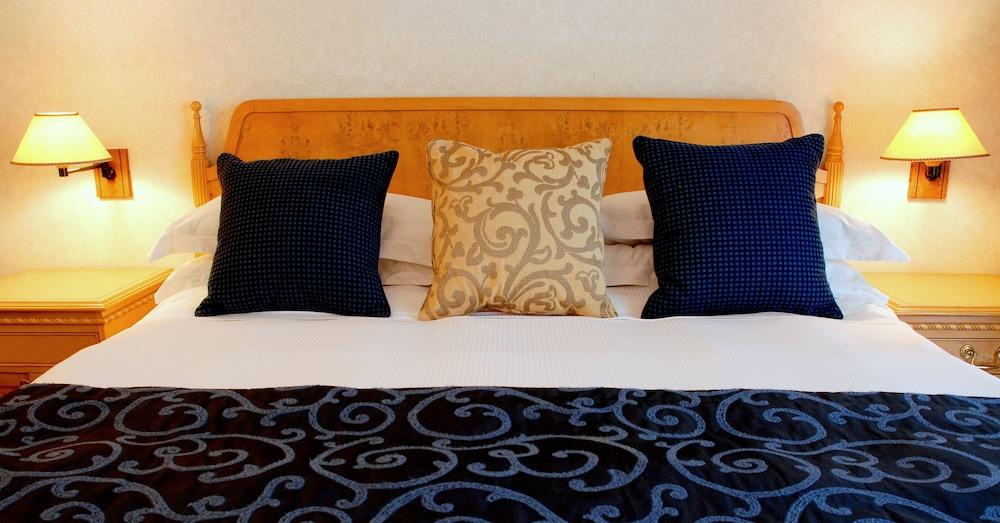 Millennium Plaza Downtown Hotel — 3