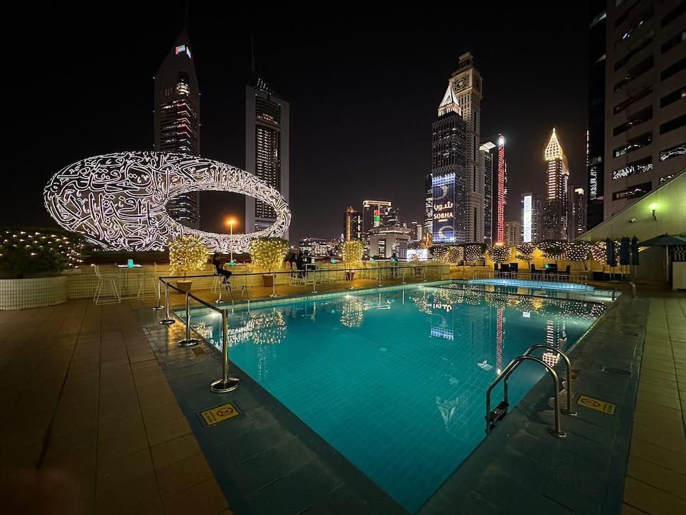 Millennium Plaza Downtown Hotel — 9