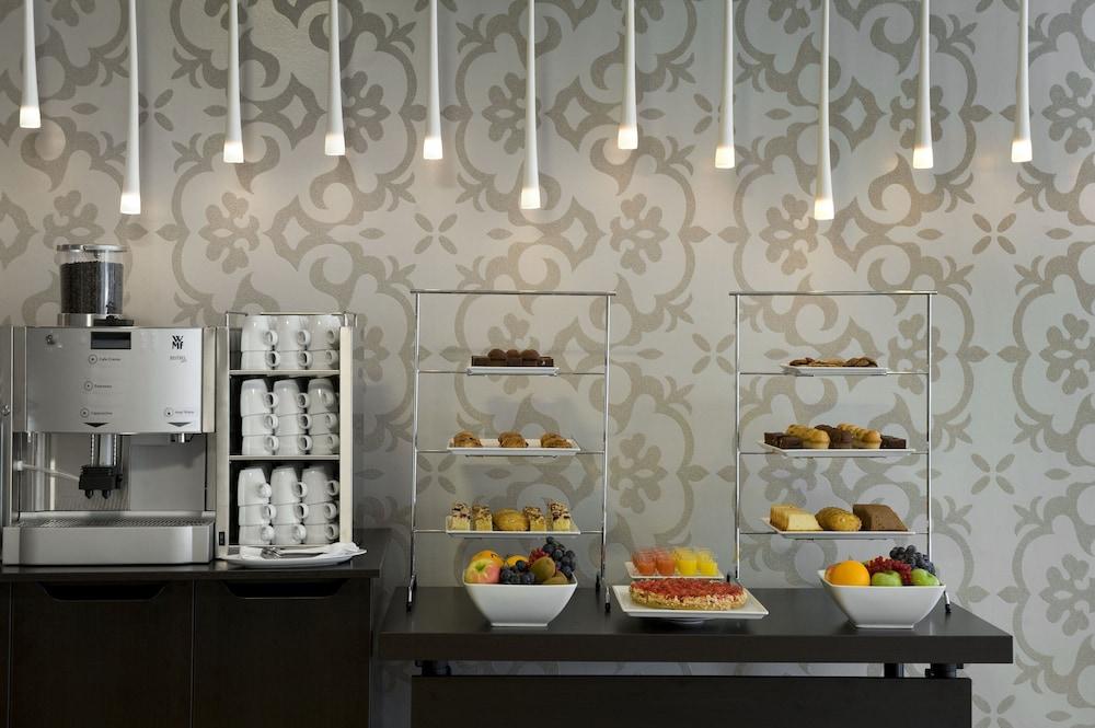 Holiday Inn Eindhoven Centre, an IHG Hotel — 7