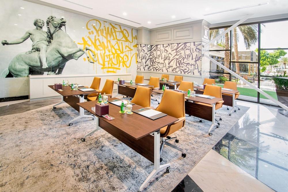 Le Meridien Abu Dhabi — 8