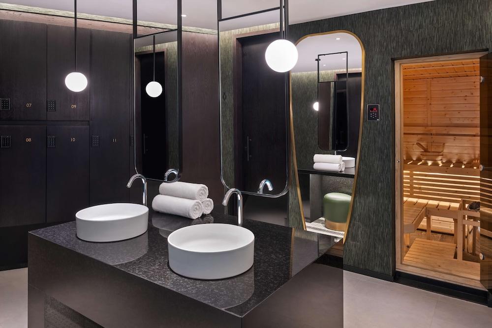 Radisson Blu Hotel, Dubai Deira Creek — 5