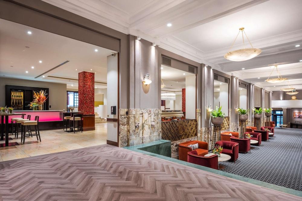 DoubleTree by Hilton Brussels City — 2