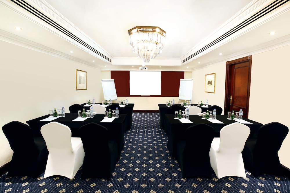 Vision Imperial Hotel — 10