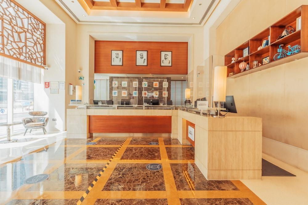 Four Points by Sheraton Sheikh Zayed Road, Dubai — 2