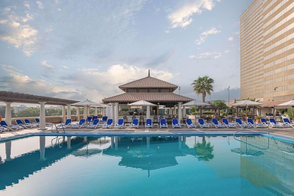 Hyatt Regency Dubai — 4
