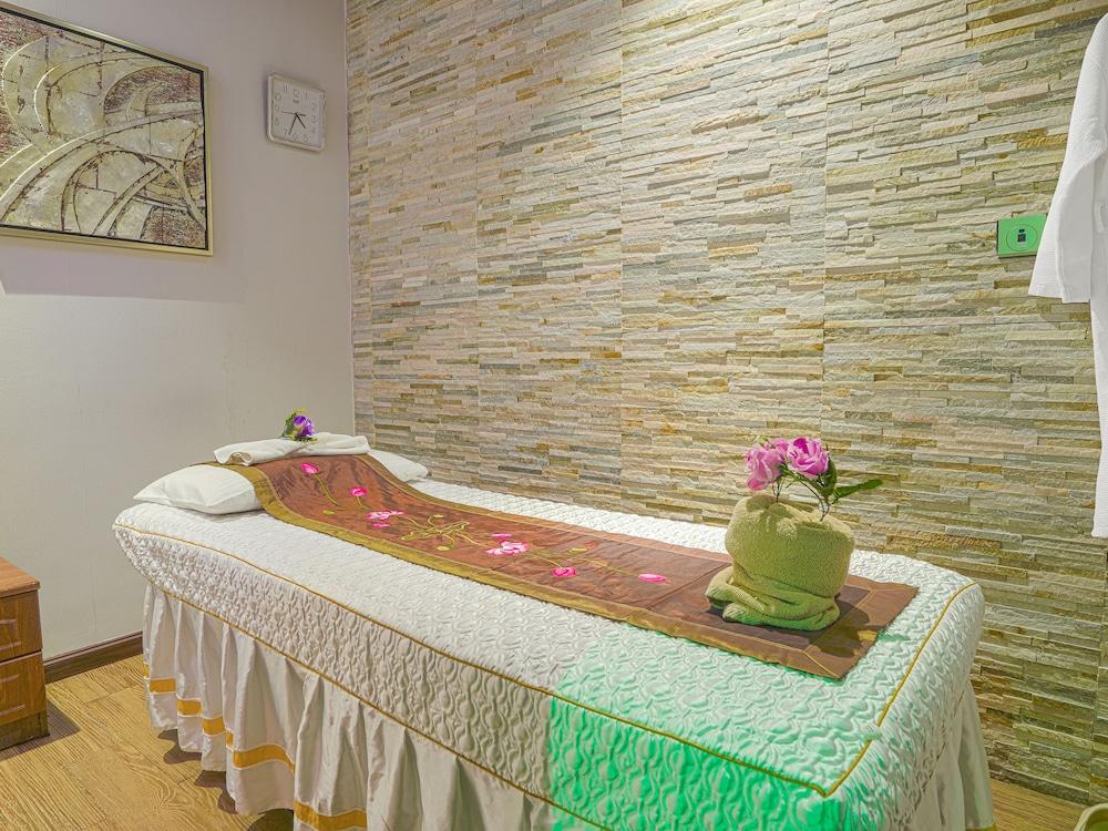 Palette Royal Reflections Hotel and Spa Dubai — 6