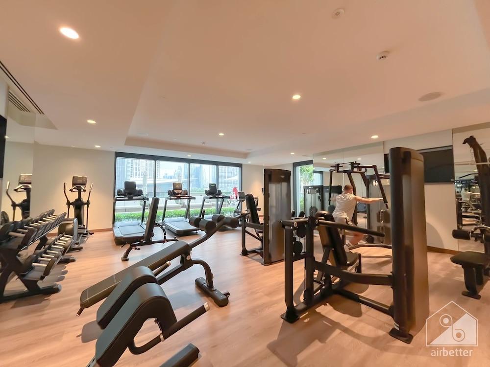 Luxurious 1B With Breathtaking Views Downtown — 5