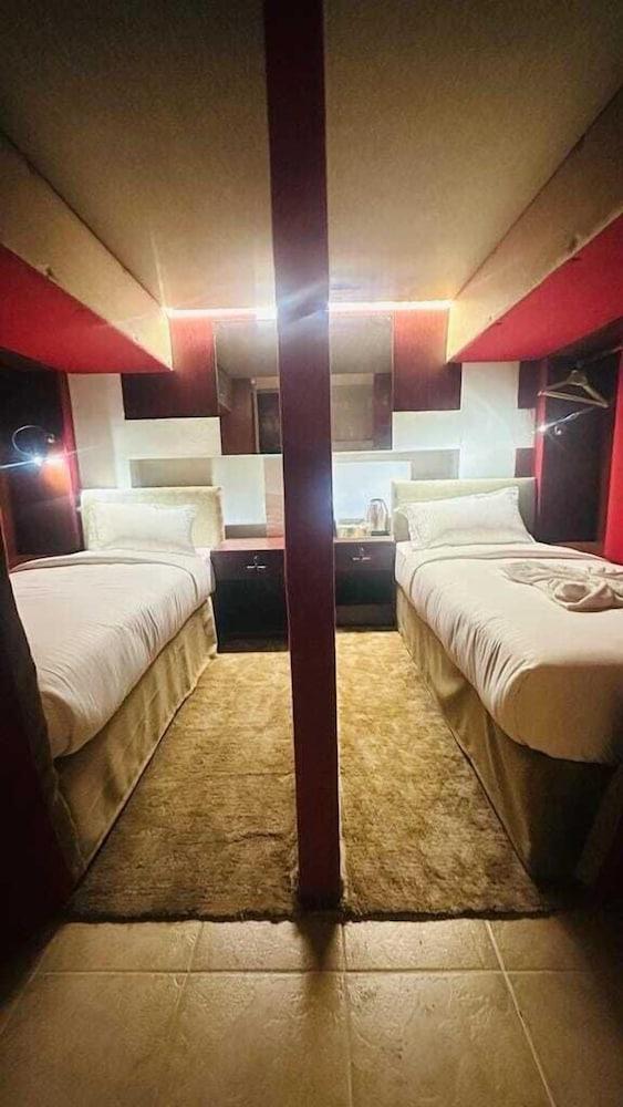 Hyba Pod Hostel & Hotel — 7