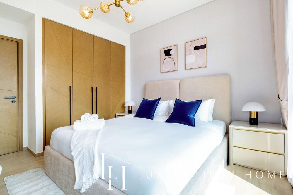 LUX The Palace Residence Suite — 5