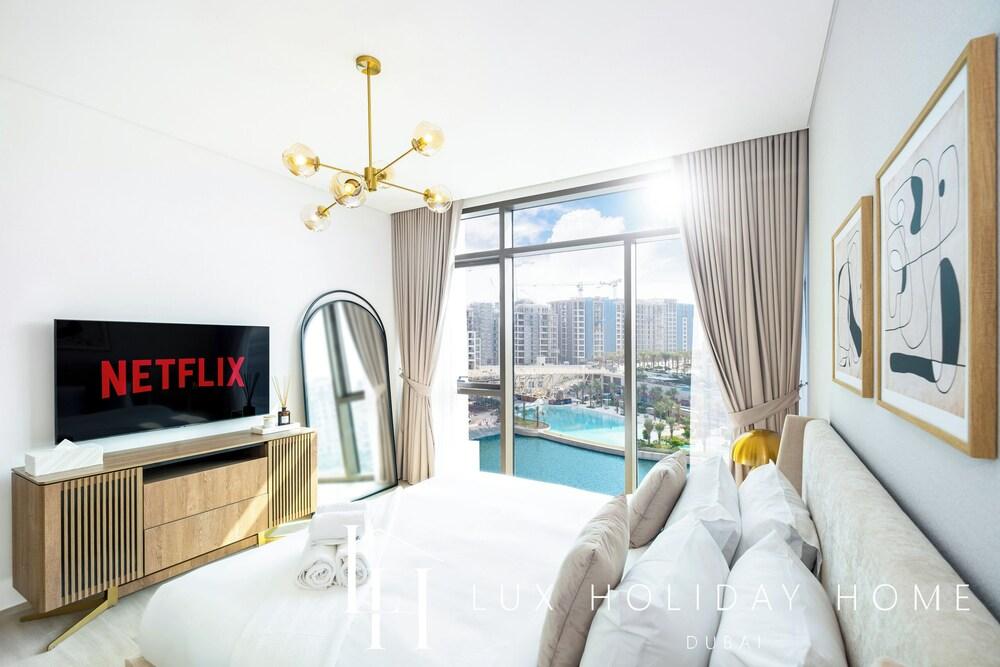 LUX The Palace Residence Suite — 7