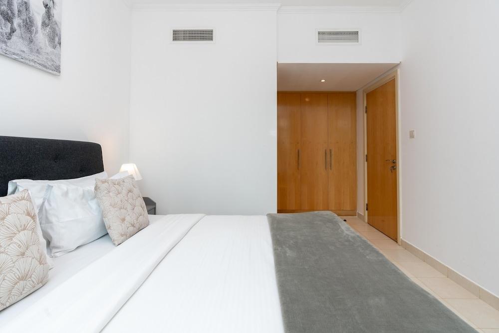 Lux BnB Greens & Views Lake View — 6