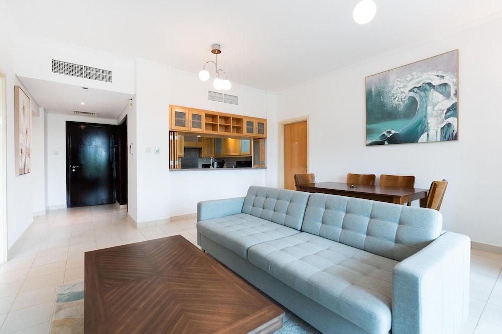 Lux BnB Greens & Views Lake View — 4