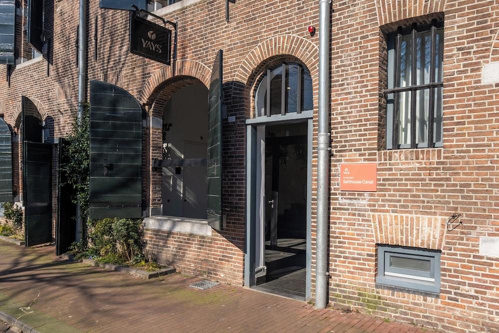 YAYS Amsterdam Salthouse Canal by Numa — 4