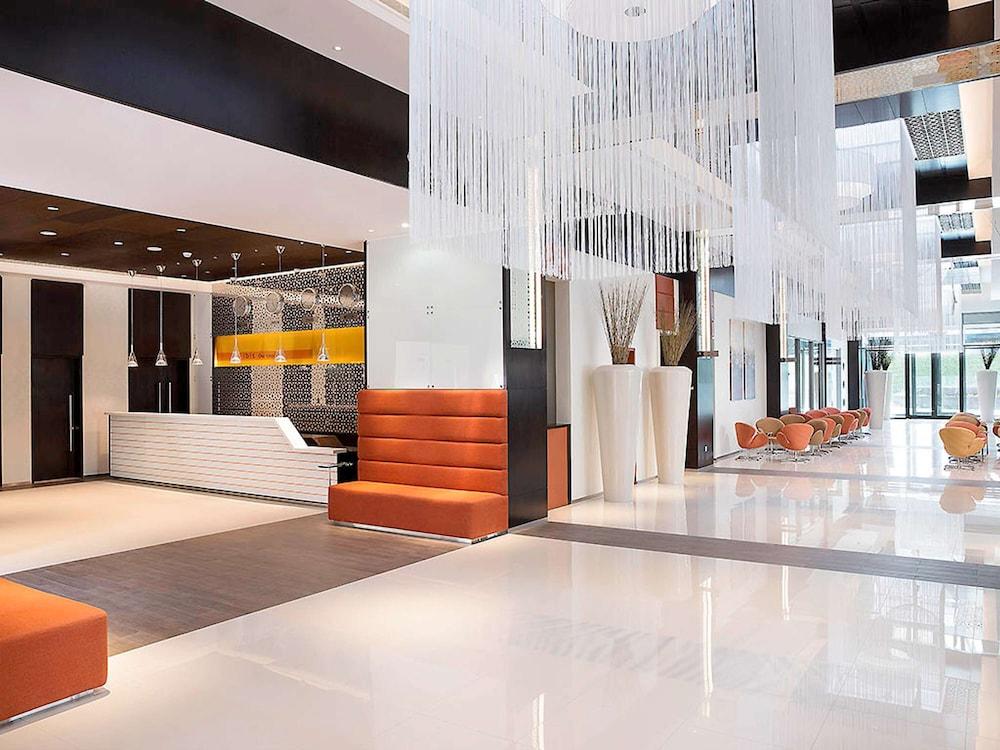 ibis One Central Hotel — 1