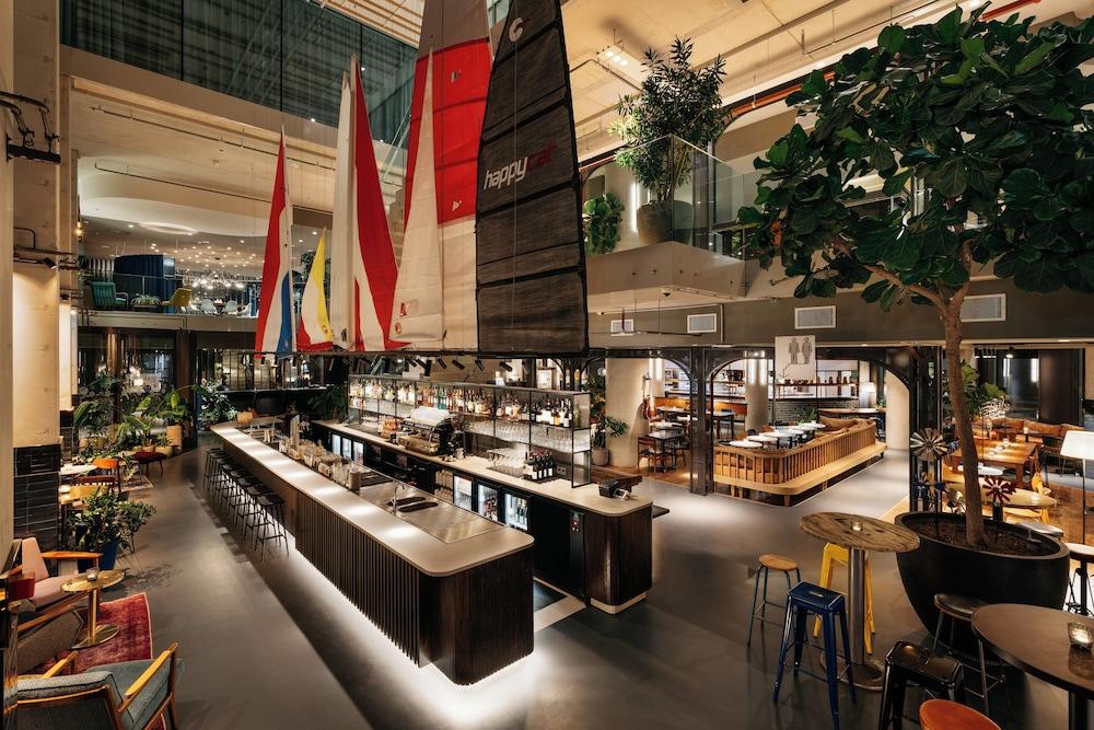 Ruby Emma Hotel Amsterdam — 9