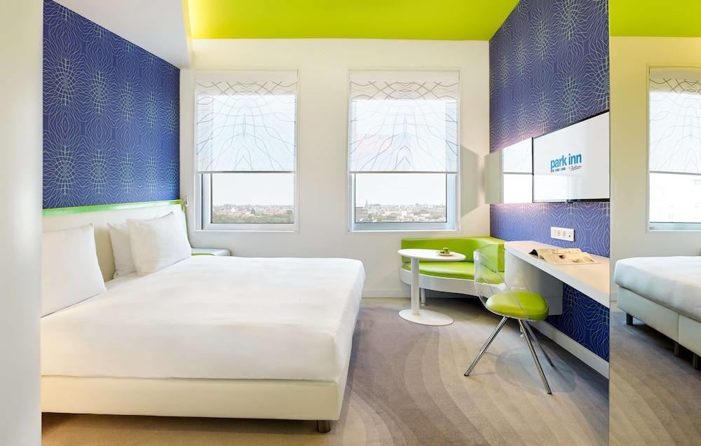 Park Inn By Radisson Amsterdam City West — 3