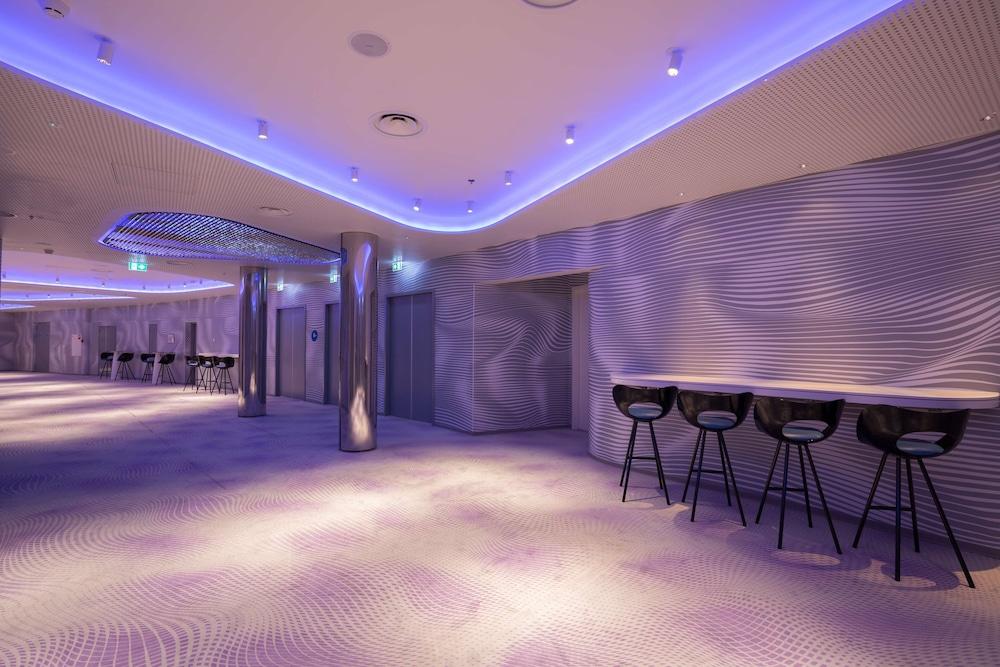 Park Inn By Radisson Amsterdam City West — 7