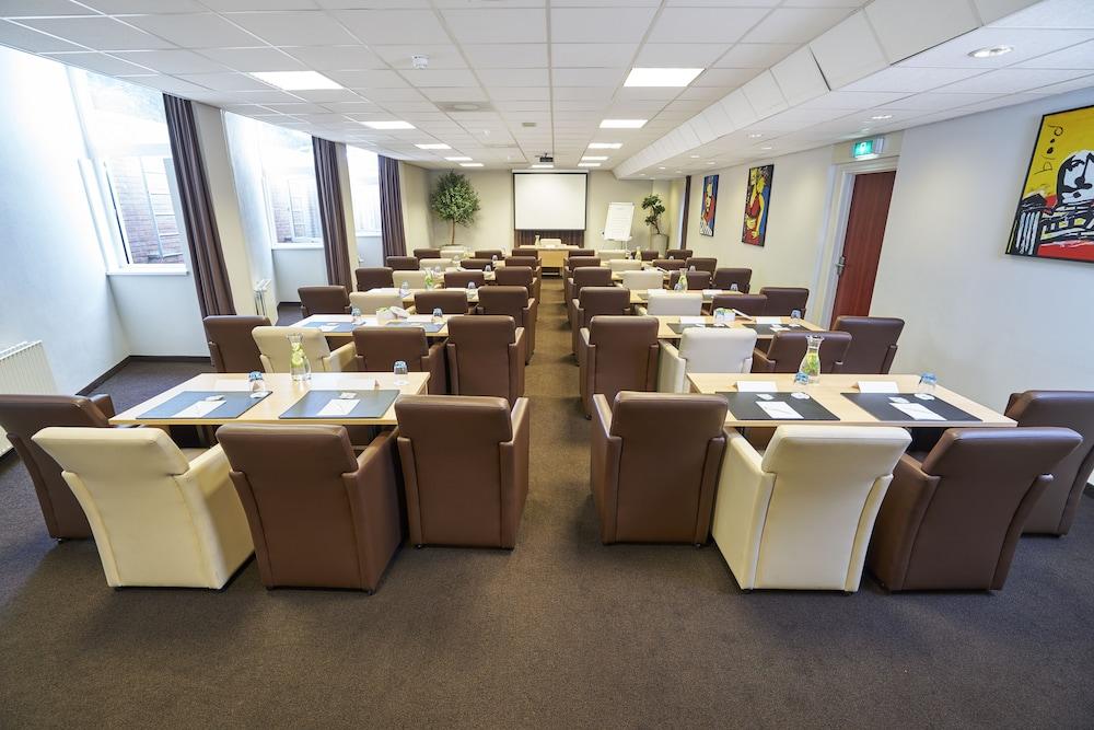 Amrâth Hotel Media Park Hilversum — 8