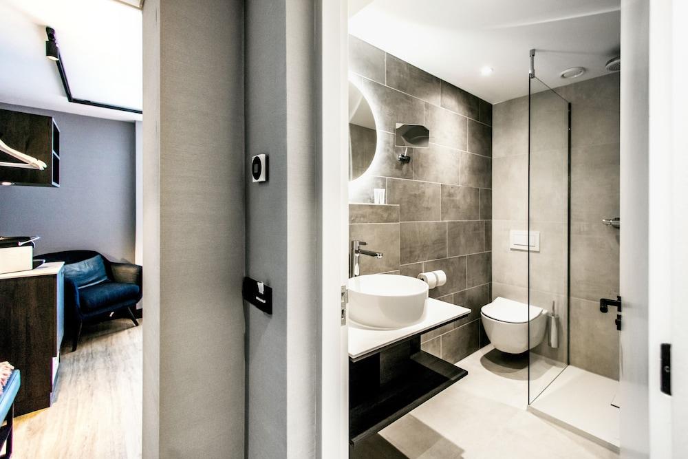 Amsterdam Beach Hotel — 10
