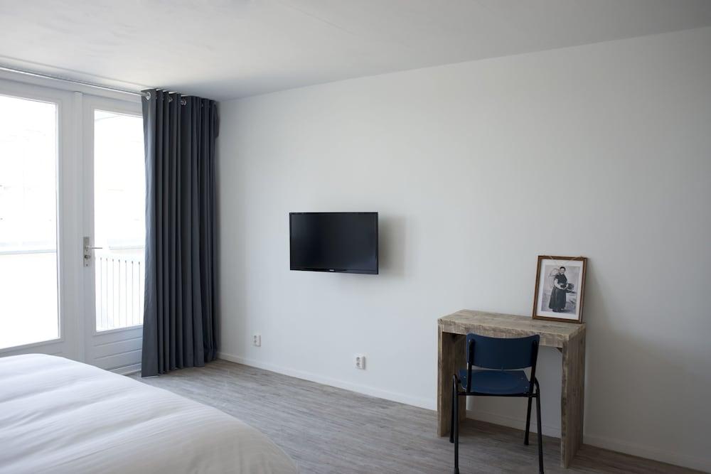 Amsterdam Beach Hotel — 3