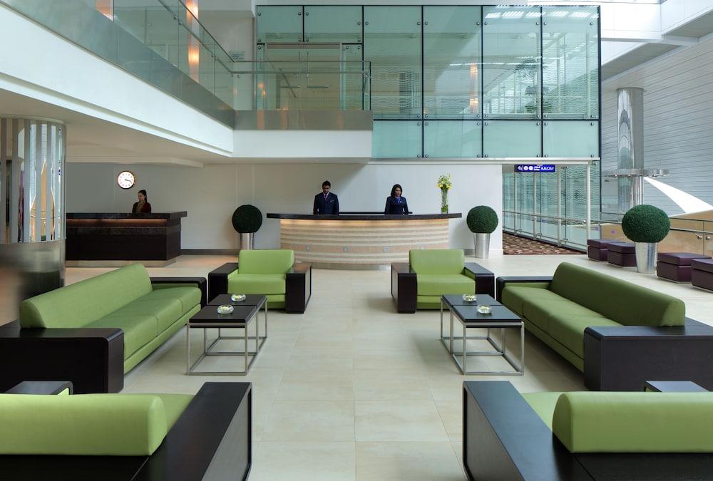 Dubai International Hotel, Dubai Airport — 2
