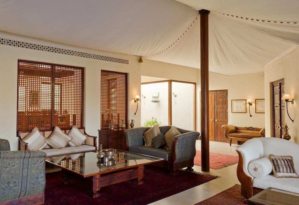 Al Maha, A Luxury Collection Desert Resort & Spa, Dubai — 3