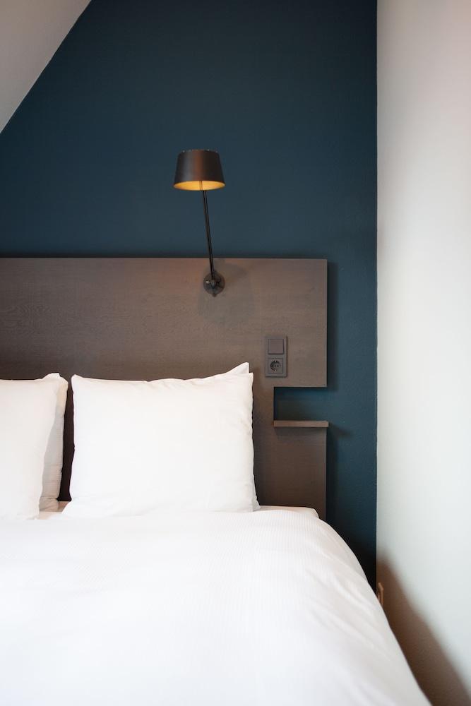 The Duke Apartments — 6