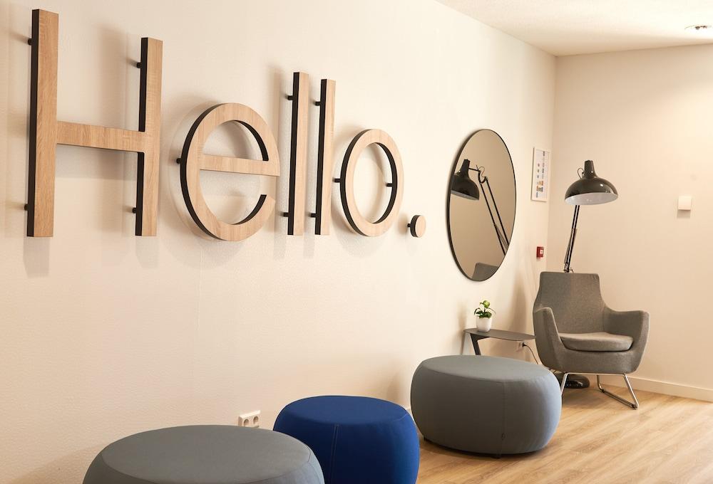 Holiday Inn Express Amsterdam - City Hall, an IHG Hotel — 2