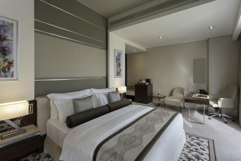 Renaissance Business Bay Hotel, Dubai — 3