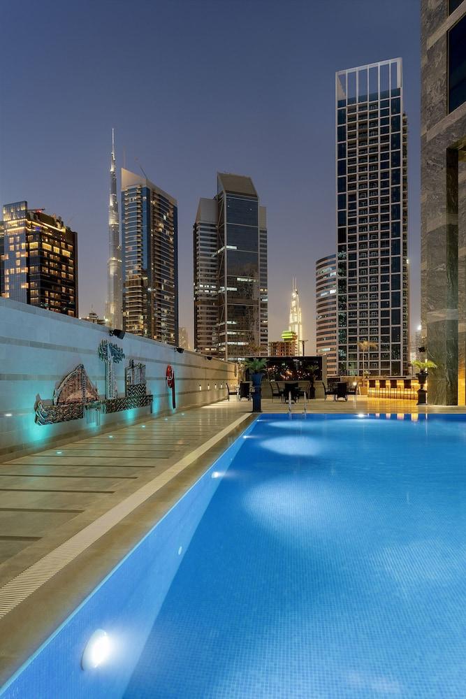 Renaissance Business Bay Hotel, Dubai — 9