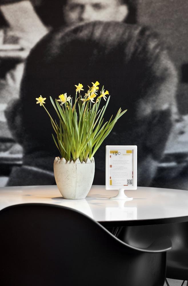ss Rotterdam Hotel & Restaurants — 7
