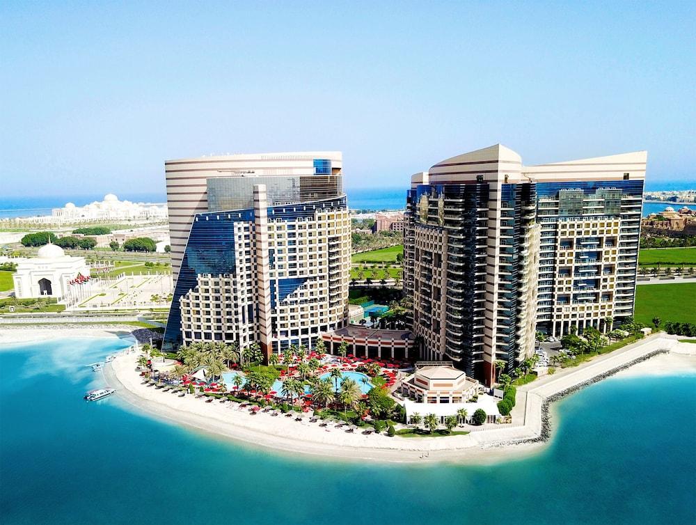 Khalidiya Palace Rayhaan by Rotana — 1