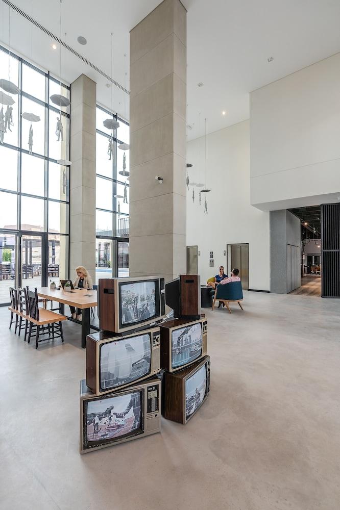Studio One Hotel — 10