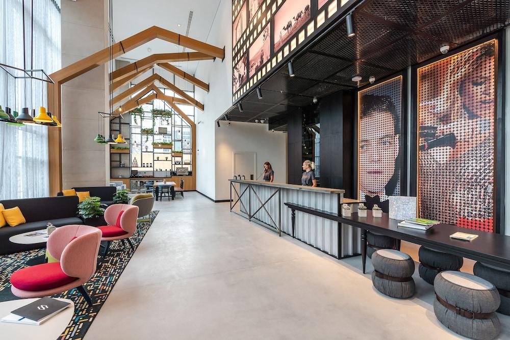 Studio One Hotel — 2