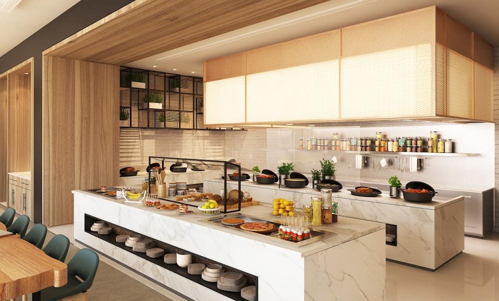Novotel Bur Dubai — 7