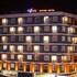 Van Hotel — 1