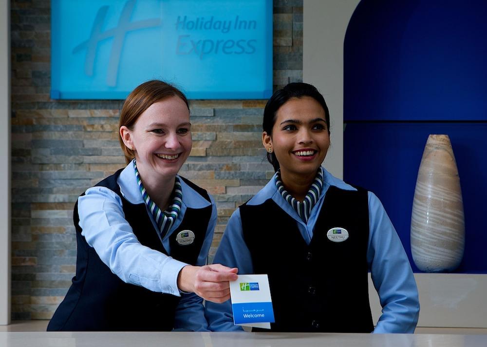 Holiday Inn Express Dubai Airport, an IHG Hotel — 2