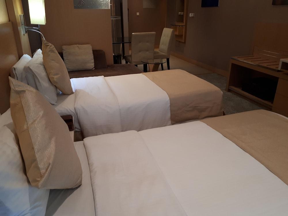 Residence Inn by Marriott Sheikh Zayed Road — 3