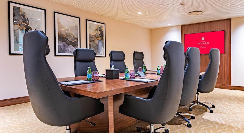 Grand Millennium Al Wahda — 10