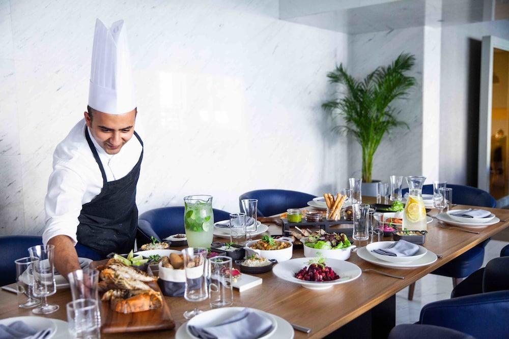 voco Dubai, an IHG Hotel — 8