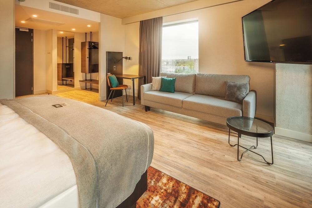 Holiday Inn - the niu, Fender Amsterdam, an IHG Hotel — 9