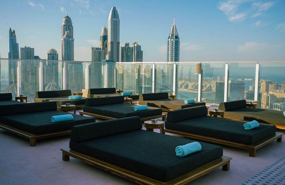 Taj Jumeirah Lakes Towers — 10