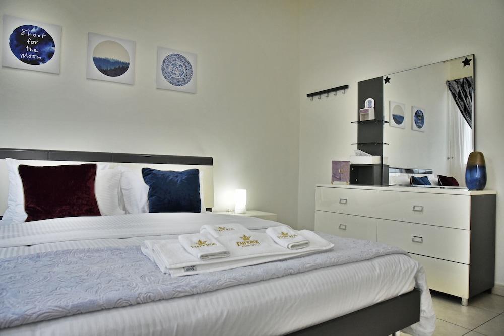 Luxury 4BR Apartment in Horizon Towers — 9