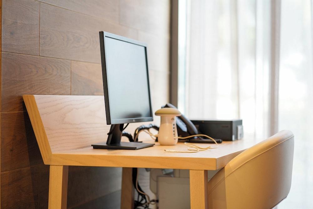 IntercityHotel Dubai Jaddaf Waterfront — 7