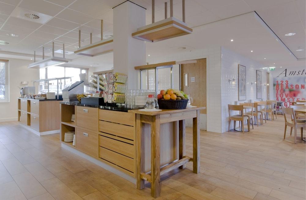 Holiday Inn Express Amsterdam - Schiphol, an IHG Hotel — 5